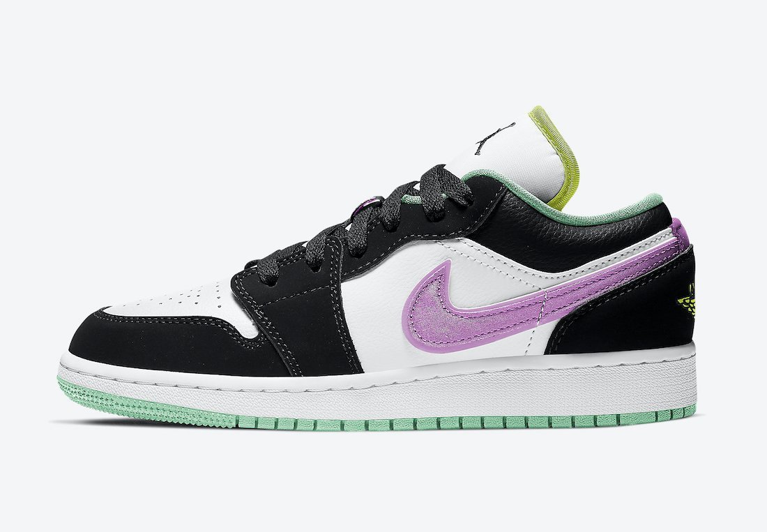 978028879_air-jordan-1-low-gs-white-black-green-glow-553560-151-release-date-info(1).jpeg.cb04e75d217aa8b3b6c183383248808b.jpeg