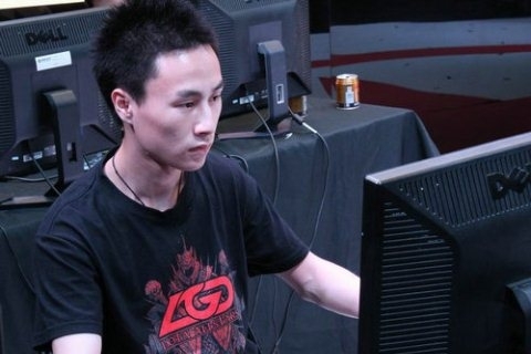 ZSMJ - однажды я взойду на вершину с титулом в руках